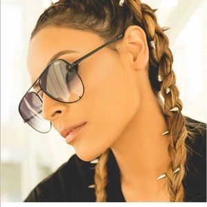 QUAY X DESI PERKINS HIGH KEYS